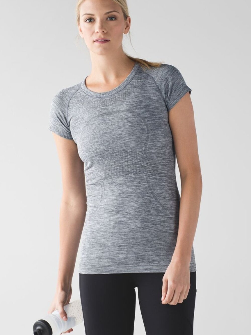 Lululemon Gray Silver Swiftly Crewneck Short Sleeve